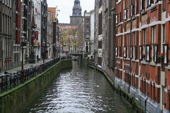 400-летние каналы Амстердама