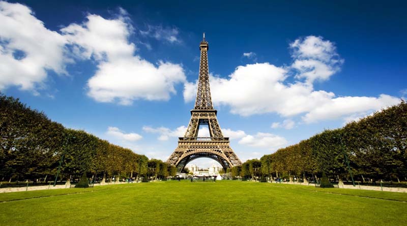 Как сэкономить на путешествии в Париже