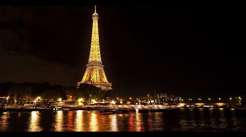 Почему нельзя фотографировать Эйфелеву башню ночью